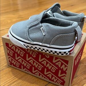 Vans Toddlers Gray Slip-On Sneakers Size 5